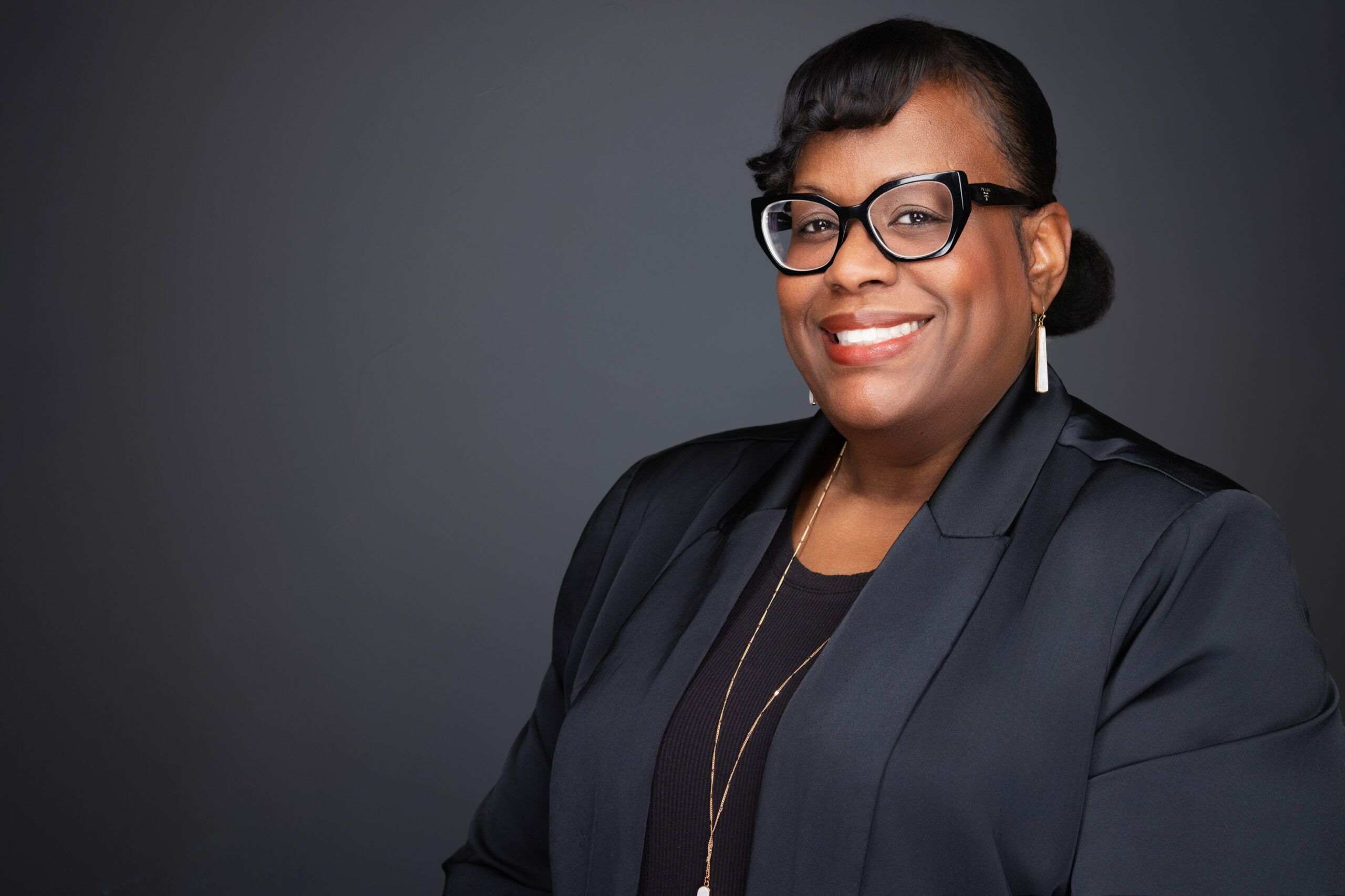 Doctor and healthcare professional headshot in Fort Worth, TX by 2mm Headshots