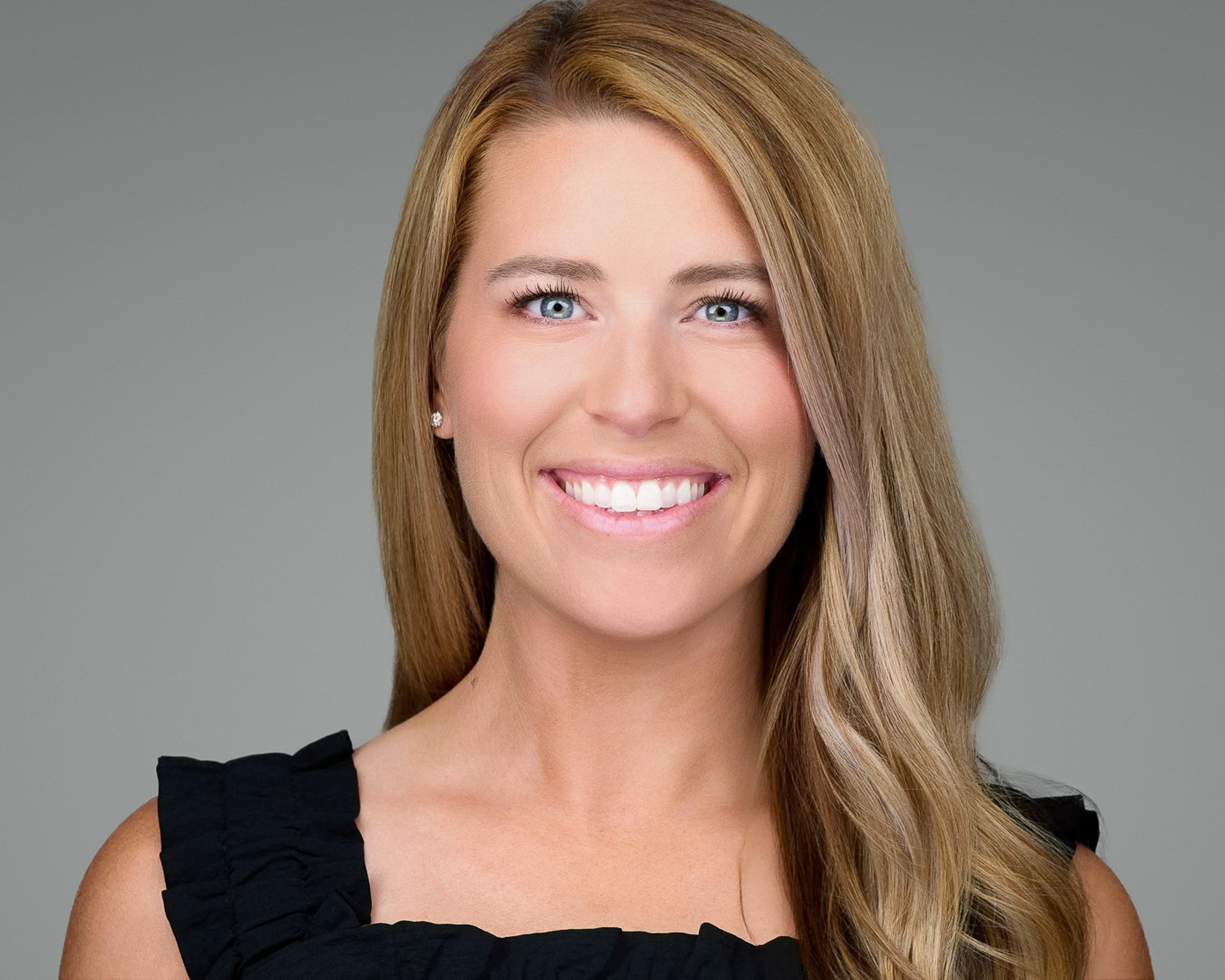 Corporate event coverage of a keynote / stage moment at a Dallas-Fort Worth event by 2mm Headshots