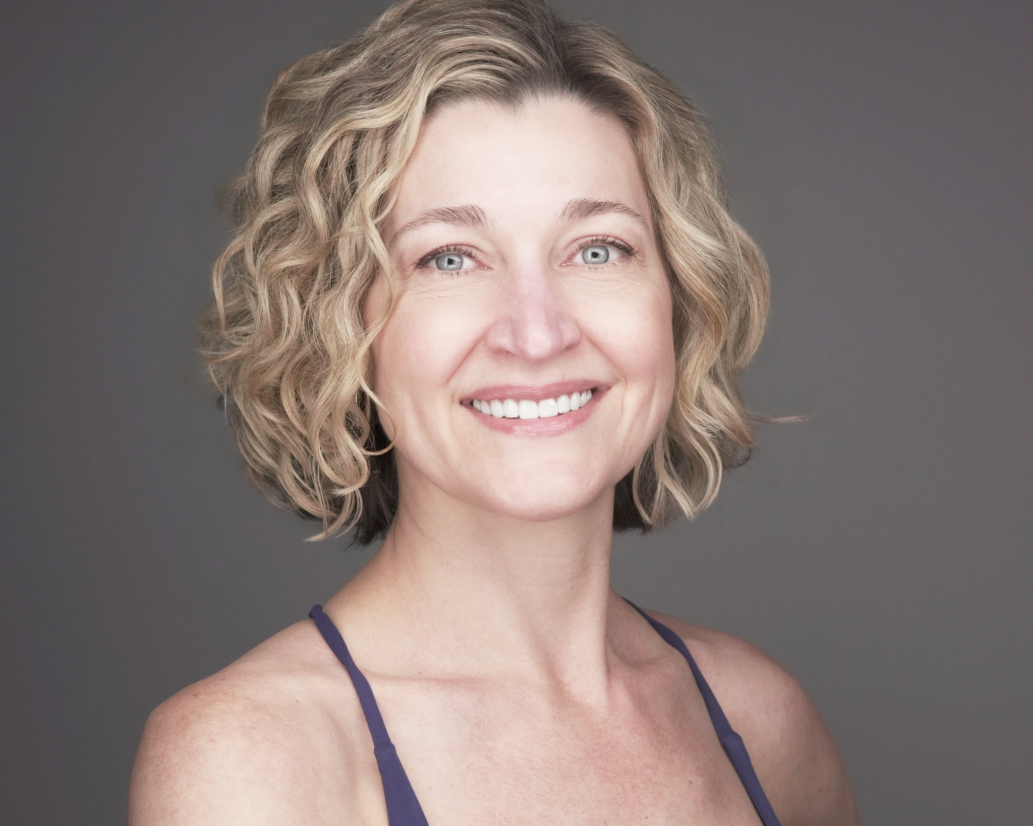 LinkedIn Headshot Before & After — Selfie vs 2mm-Coached Portrait - 2MM Headshots and Event Photography Side-by-side comparison of a typical selfie used as a LinkedIn profile photo versus a 2mm-coached professional LinkedIn headshot, showing the dramatic difference in lighting, posture, and confidence by 2mm Headshots